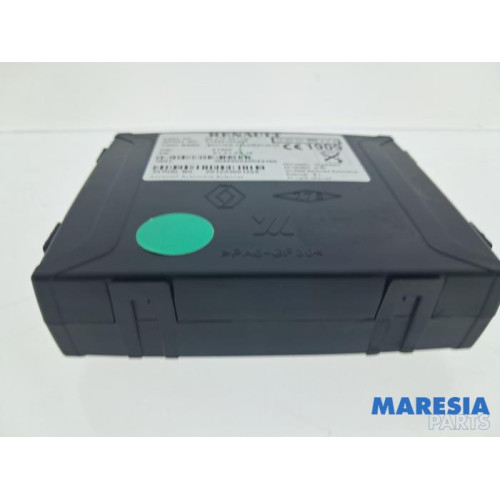 Renault - Clio - Telefoon Module
