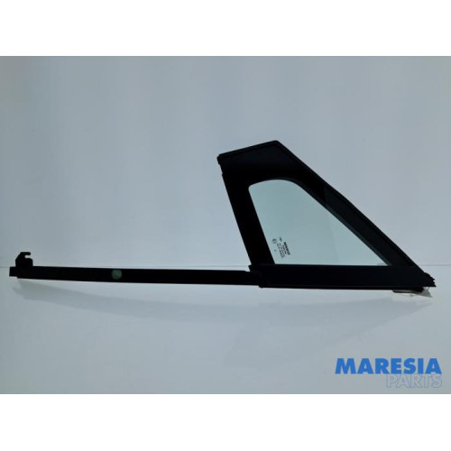 Renault - Clio - Driehoeks Ruit links-voor