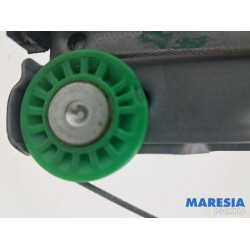 Renault - Clio - Ruitmechaniek 4Deurs links-achter