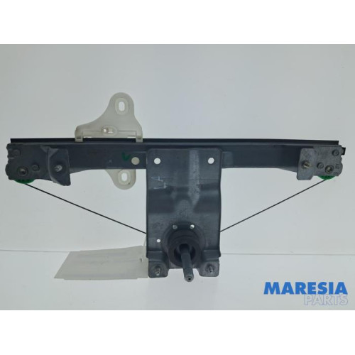 Renault - Clio - Ruitmechaniek 4Deurs links-achter