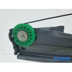 Renault - Clio - Mécanique vitre 4portes avant gauche