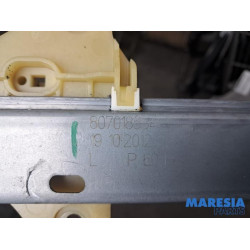 Renault - Clio - Mécanique vitre 4portes avant gauche