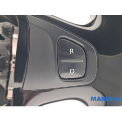 Renault - Clio - Volant