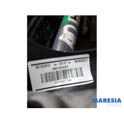 Renault - Clio - Volant