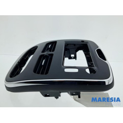 Renault - Clio - Radiotrim