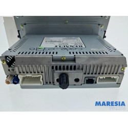 Renault - Clio - Regelunit Multi Media