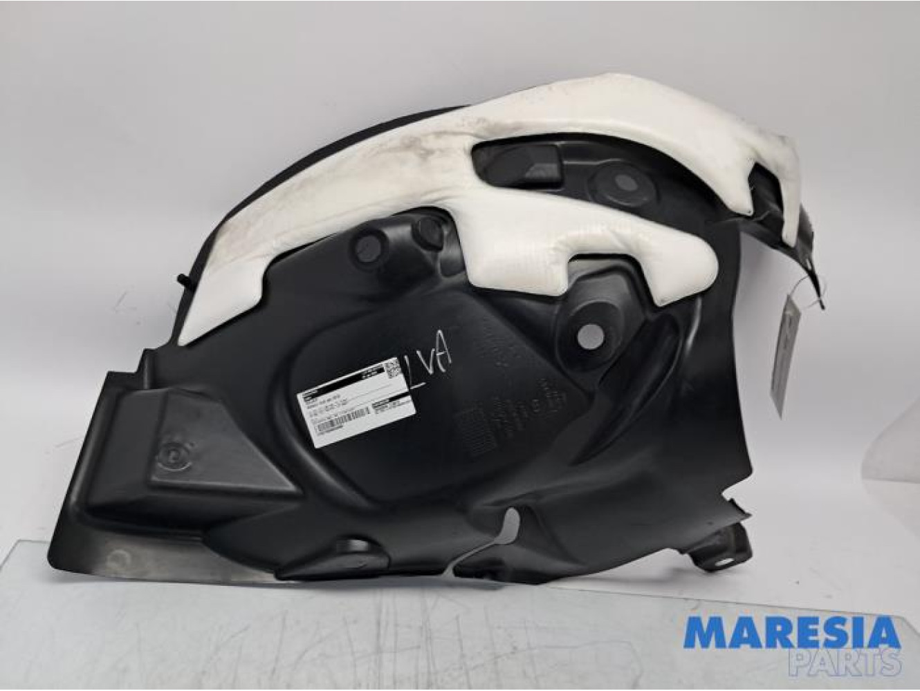 Renault - Clio - Passage de roue