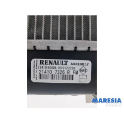 Renault - Clio - Radiator