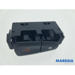 Dacia - Lodgy - Panic lighting switch