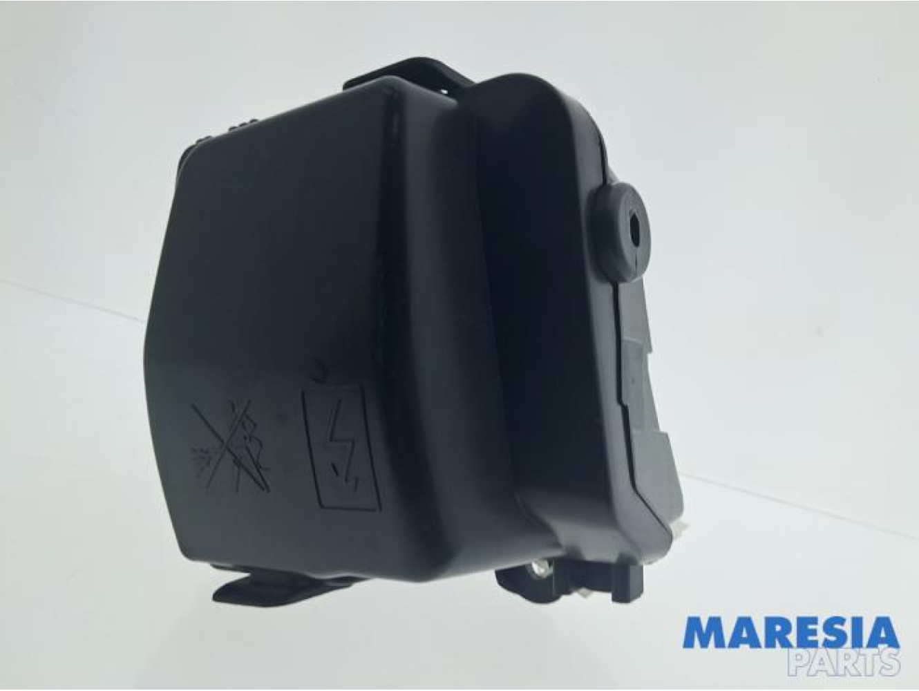 Renault - Clio - Fuse box