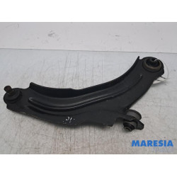 Renault - Clio - Front lower wishbone, right