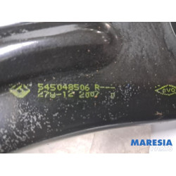 Renault - Clio - Front lower wishbone, right