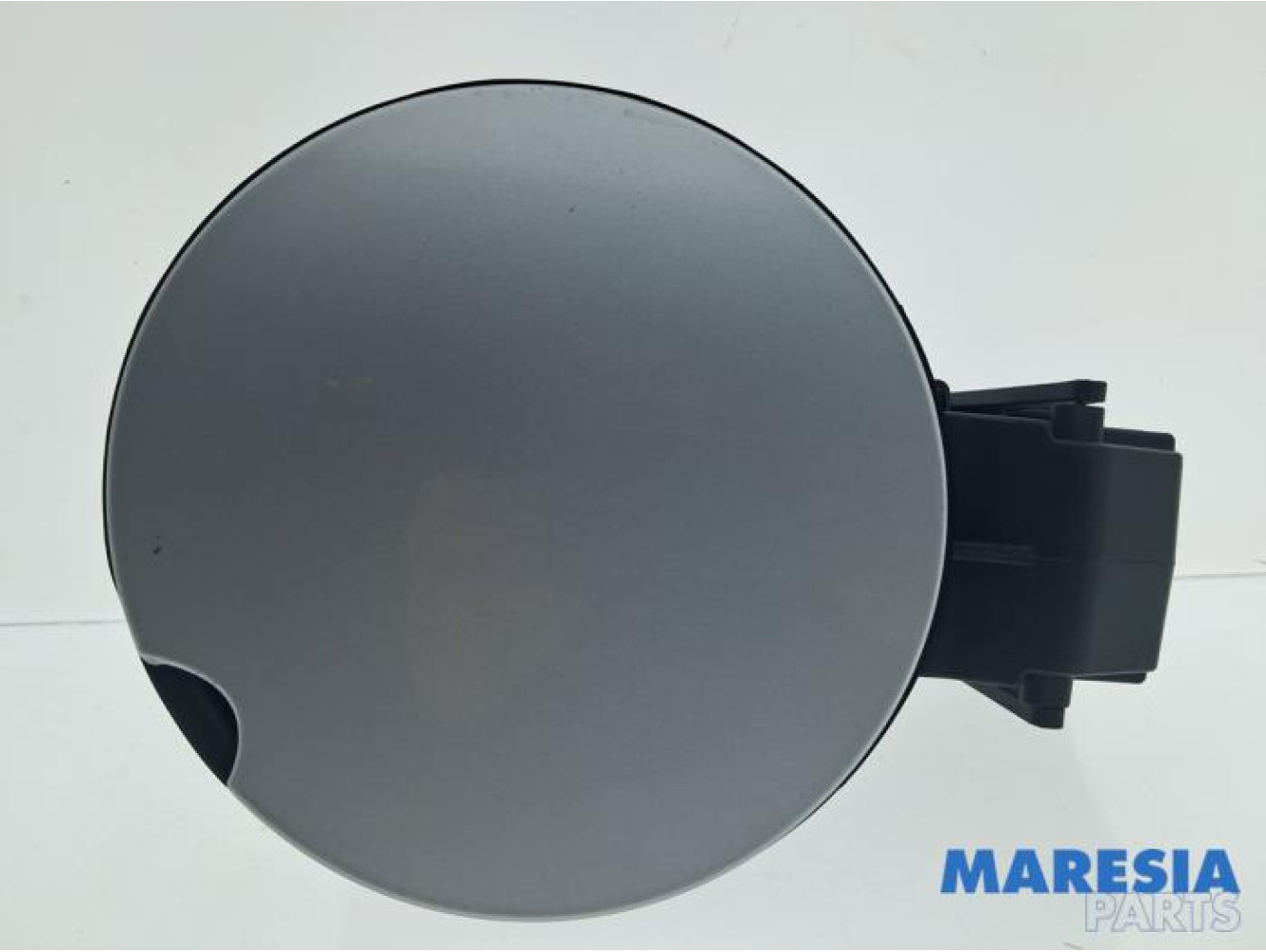 Renault - Clio - Tankklappe