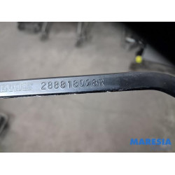 Renault - Clio - Scheibenwischerarm vorne