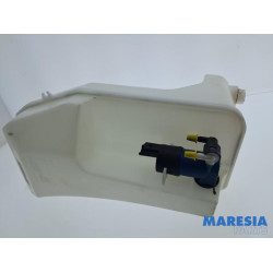 Renault - Clio - Scheibensprüherpumpe vorne