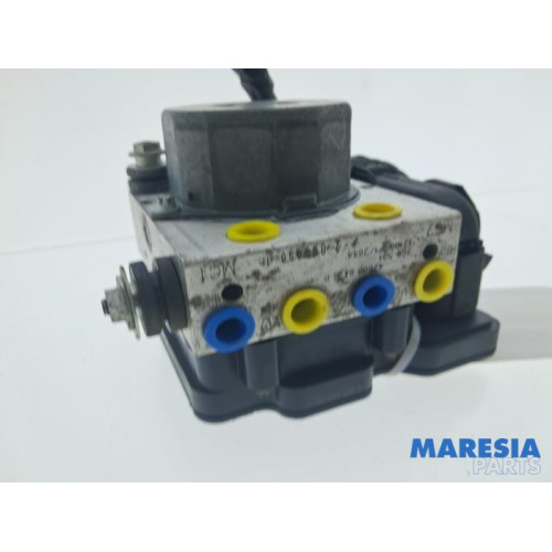 Renault - Clio - ABS Pomp