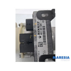 Dacia - Lodgy - Power steering pump