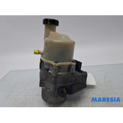 Dacia - Lodgy - Power steering pump