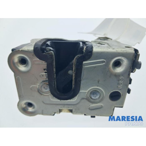 Dacia - Lodgy - Rear door mechanism 4-door, right