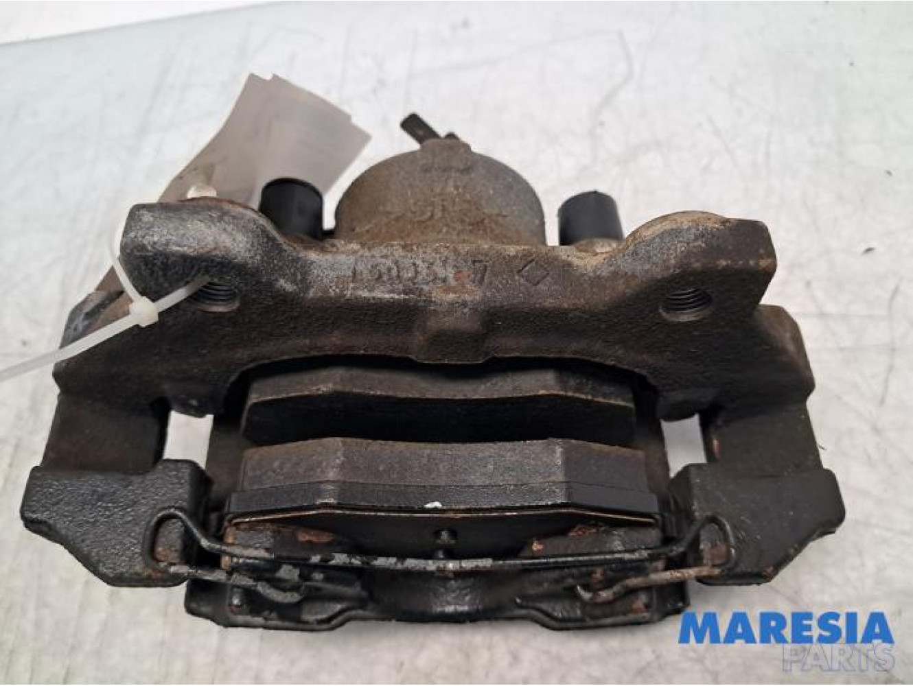 Fiat - 500 - Remklauw (Tang) links-voor