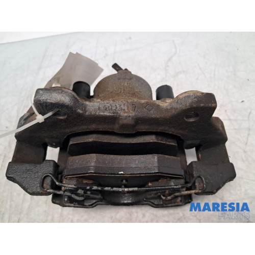 Fiat - 500 - Remklauw (Tang) links-voor