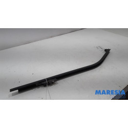 Opel - Vivaro - Sliding door rail, left