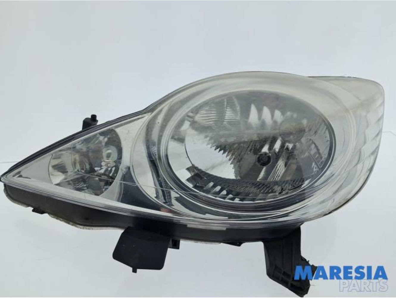 Peugeot - 107 - Koplamp links