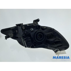 Peugeot - 107 - Koplamp links