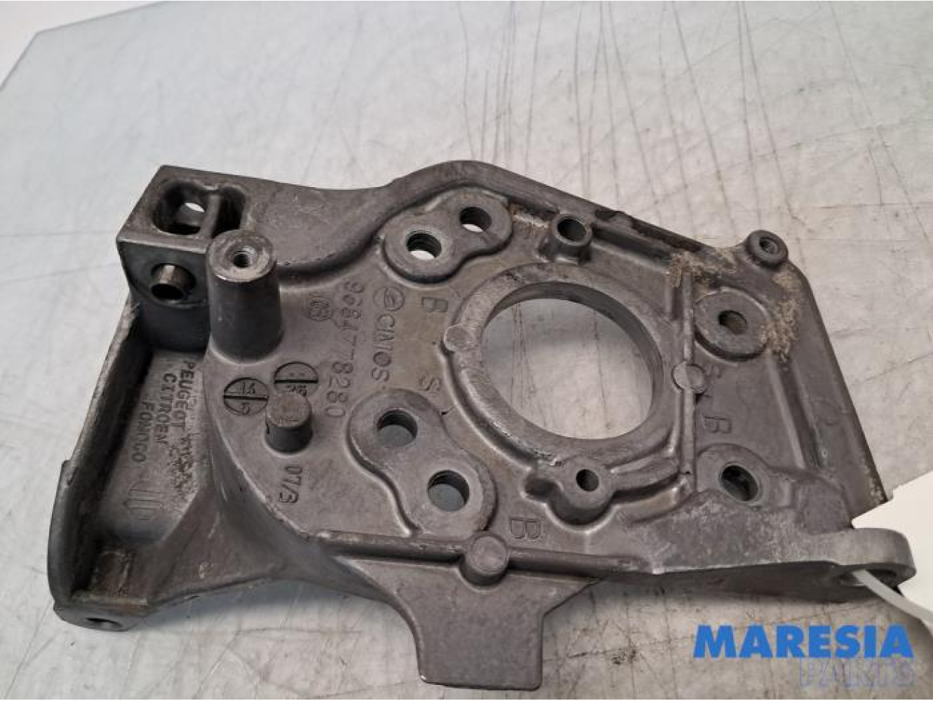 Peugeot - Partner - Steun dieselpomp