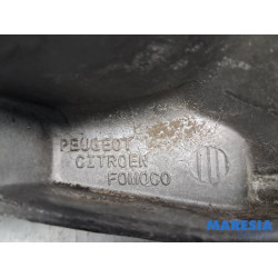 Peugeot - Partner - Steun dieselpomp