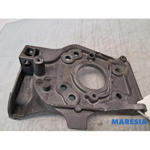 Peugeot - Partner - Steun dieselpomp