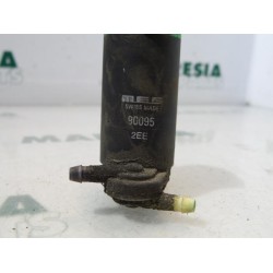 Peugeot - 206 - Scheibensprüherpumpe vorne