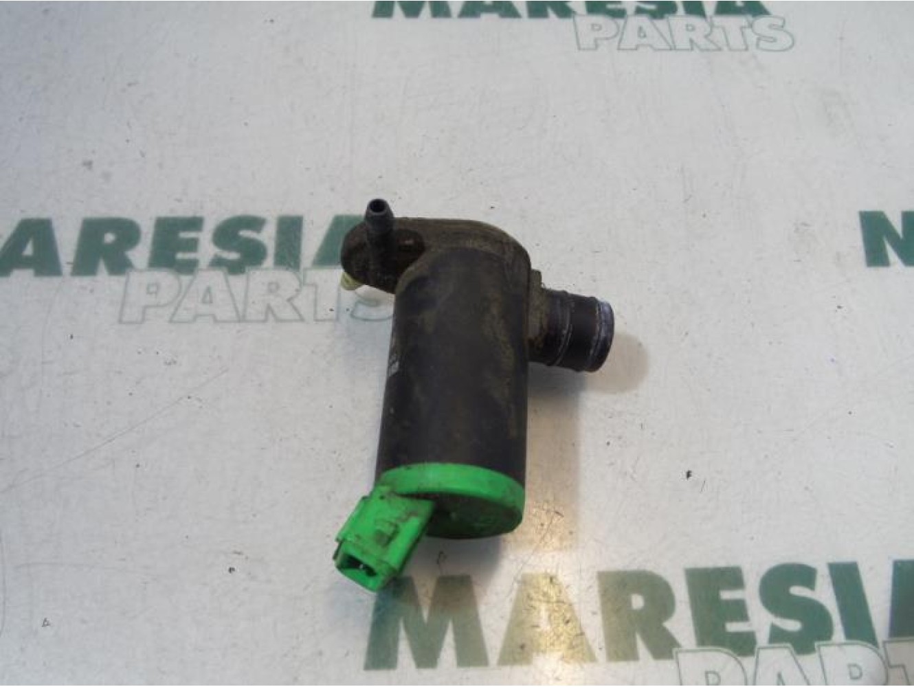 Peugeot - 206 - Scheibensprüherpumpe vorne