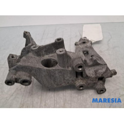 Peugeot - Partner - Dynamostütze oben