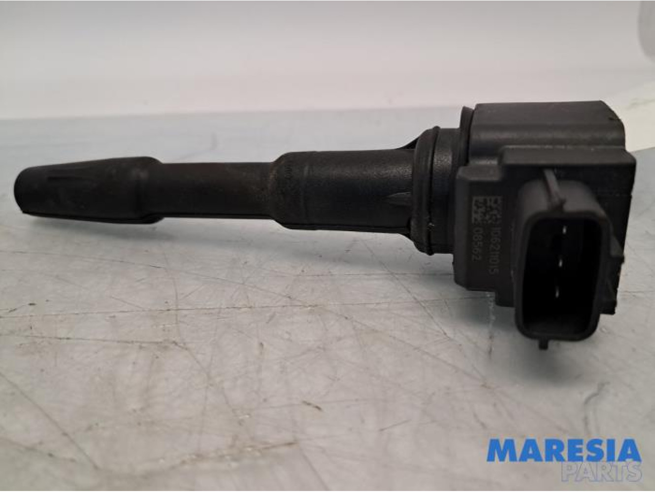 Renault - Captur - Pen ignition coil