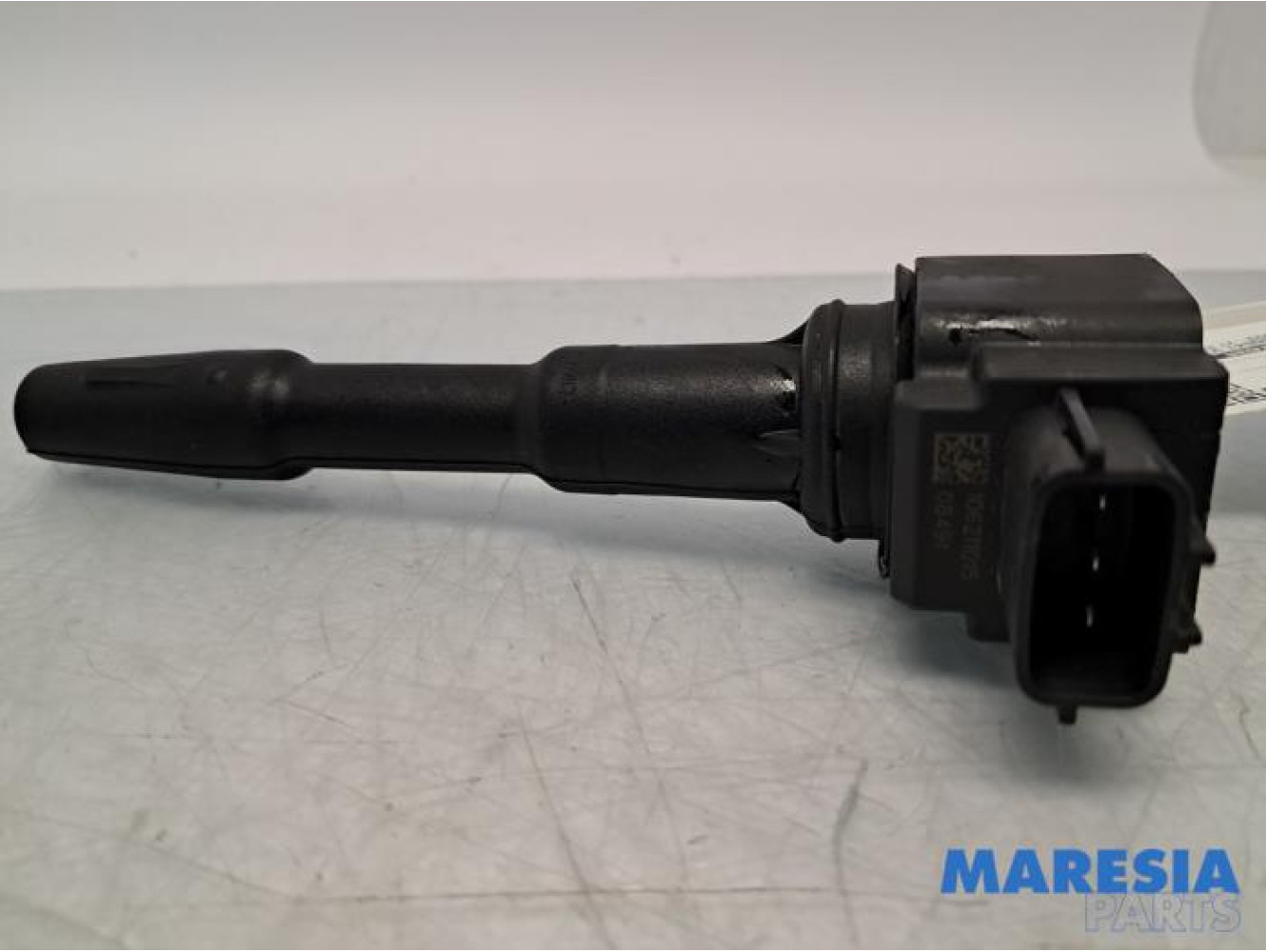 Renault - Captur - Pen ignition coil