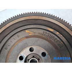 Renault - Captur - Flywheel