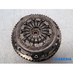 Renault - Captur - Flywheel