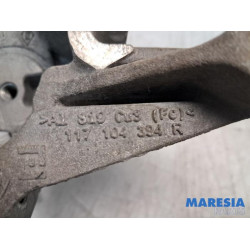 Renault - Captur - Dynamostütze oben