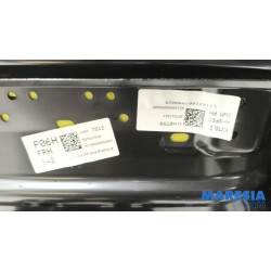 Opel - Karl - Seat, right