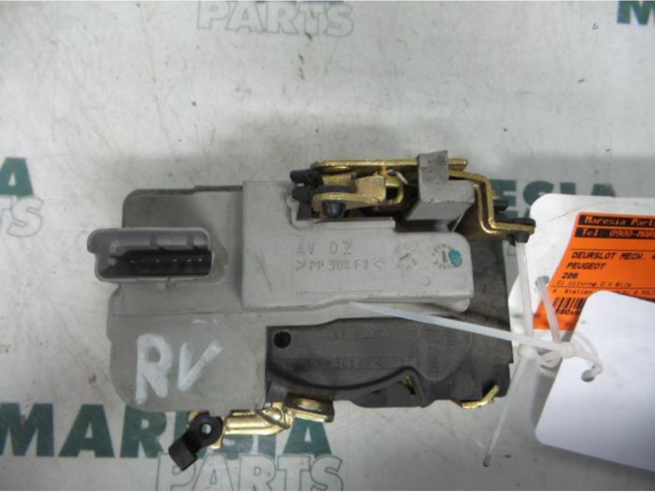 Peugeot - 206 - Front door lock mechanism 4-door, right