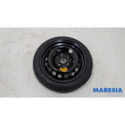 Opel - Karl - Krikset + reservewiel