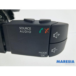 Dacia - Dokker - Steering column stalk