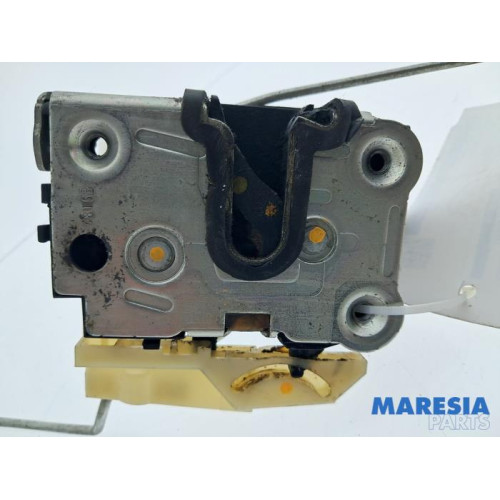 Dacia - Dokker - Door lock mechanism 2-door, left