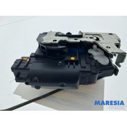 Dacia - Dokker - Minibus/van rear door lock mechanism