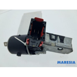 Dacia - Dokker - Kontaktslot+Sleutel