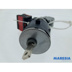 Dacia - Dokker - Kontaktslot+Sleutel