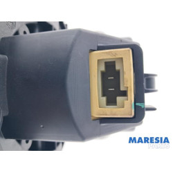 Dacia - Dokker - Heating and ventilation fan motor