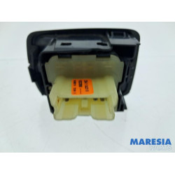 Dacia - Dokker - Multi-functional window switch