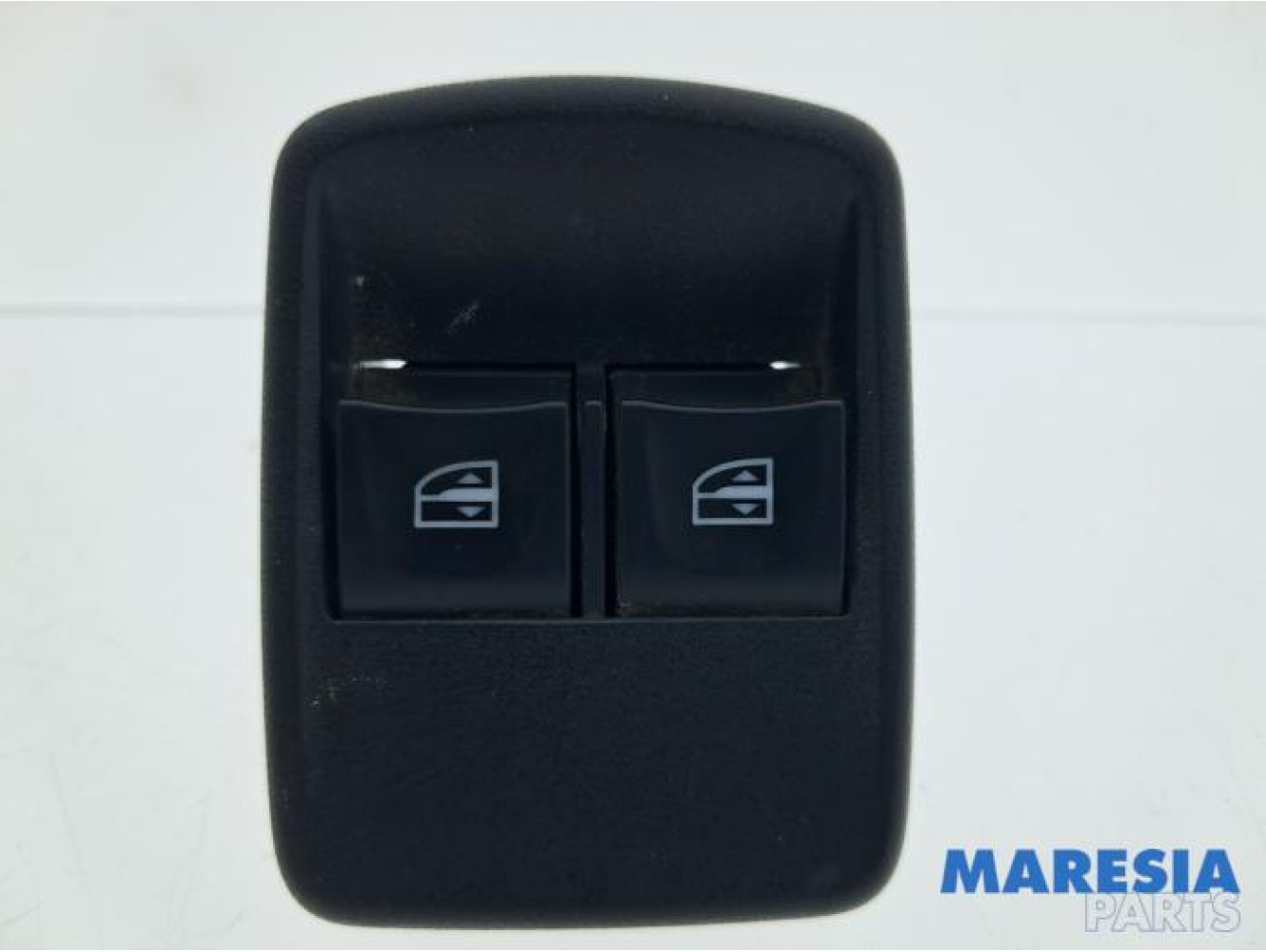 Dacia - Dokker - Multi-functional window switch